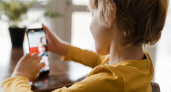 Во Владимирской области мамы активнее отцов контролируют деятельность детей в Интернете