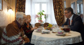 Губернатор Александр Авдеев встретился с ветеранами и детьми войны 