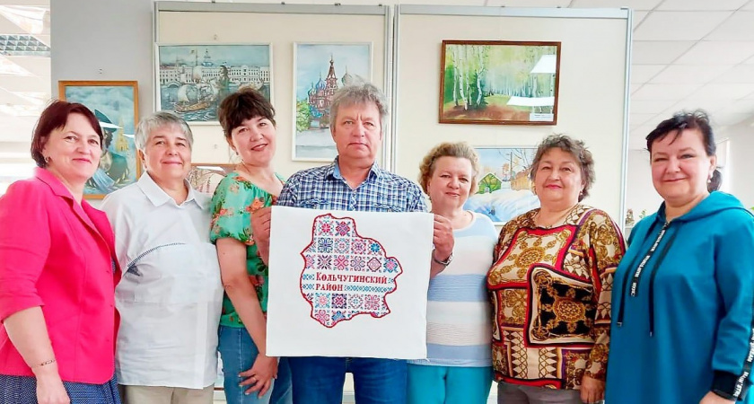 Умельцы создают "вышитую карту" Владимирской области