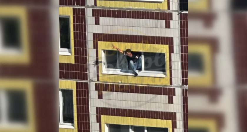 В Коврове мужчина выпал из окна с 4-ого этажа жилого дома
