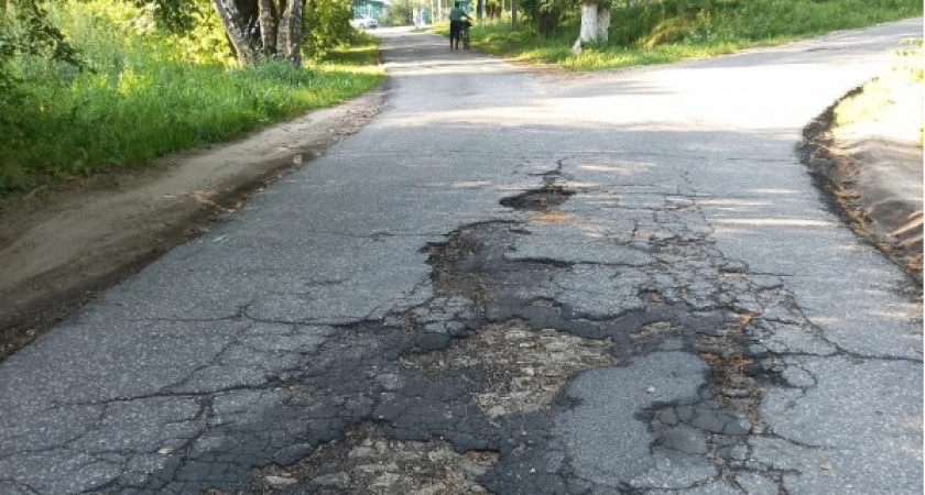 Главу администрации района во Владимирской области оштрафовали за плохие дороги