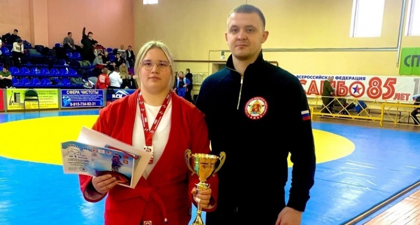 Владимирская самбистка завоевала "золото" на всероссийском турнире