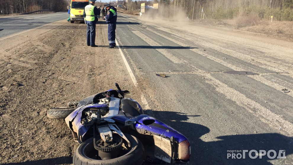 Муромский мотоциклист отсудил у дорожников 147 000 рублей за бугорок на трассе
