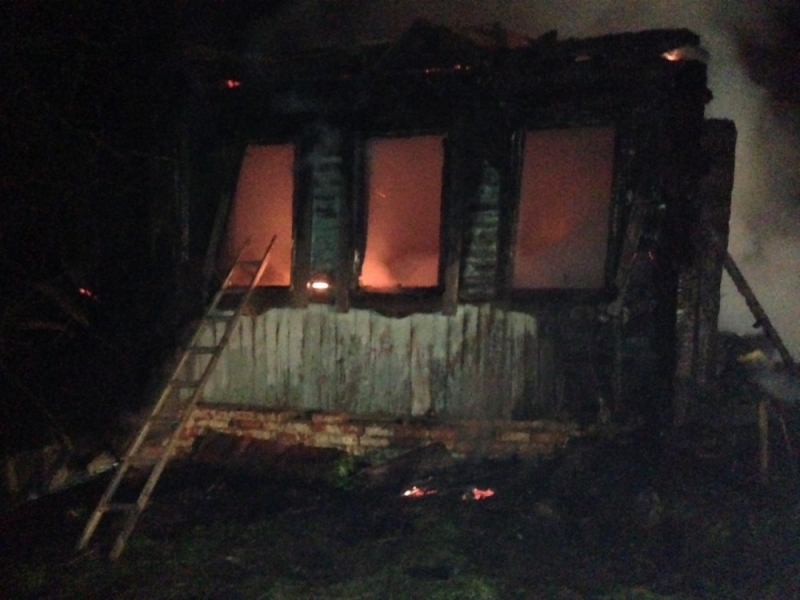 Во Владимире дотла сгорел жилой дом