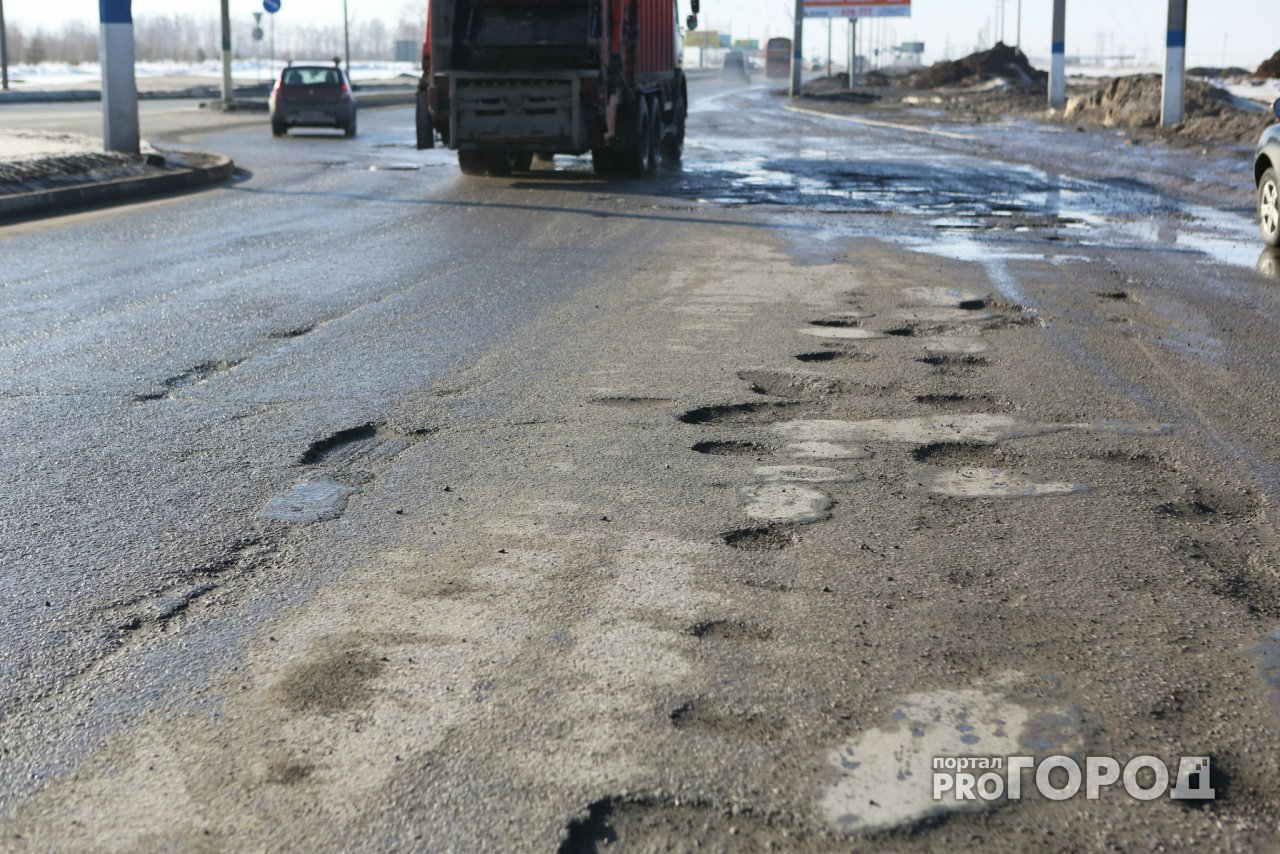 На ремонт областных дорог выделено 396 миллионов рублей