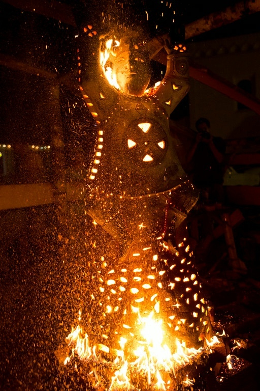 В Суздаль приедут интересные гости с кистями и огненными скульптурами
