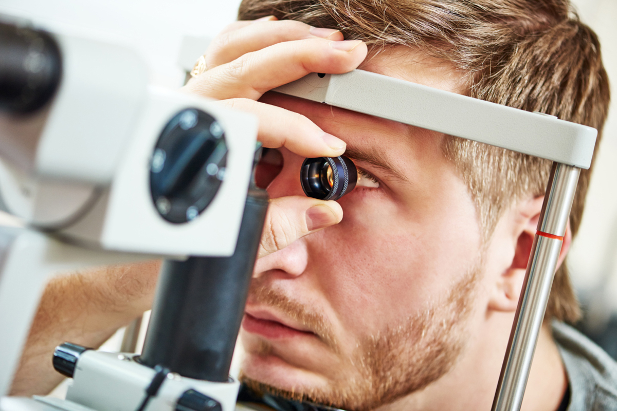 Чем опасна катаракта и глаукома после 45 лет?