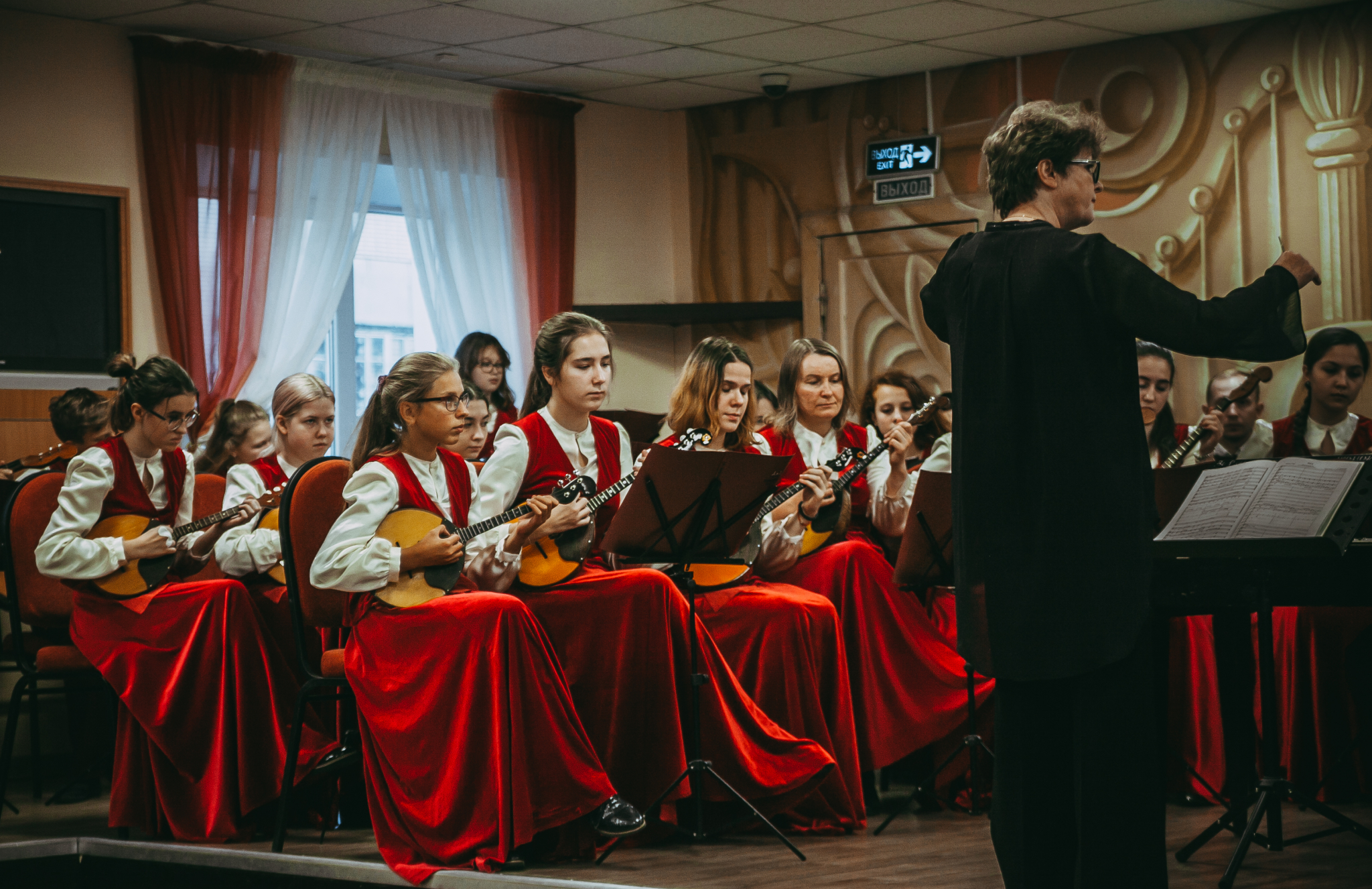Владимирская детская школа искусств №2 стала лучшей и дала большой концерт (Фото)
