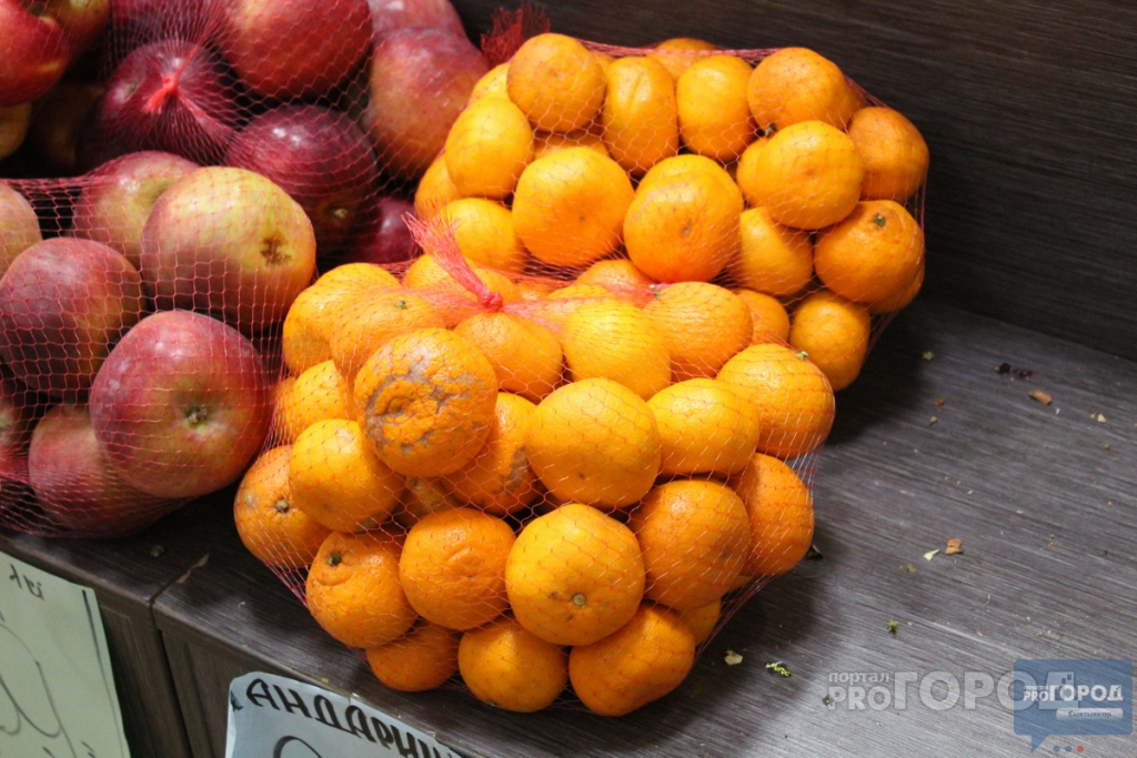 Роспотребнадзор опроверг информацию о якобы зараженных гриппом мандаринах