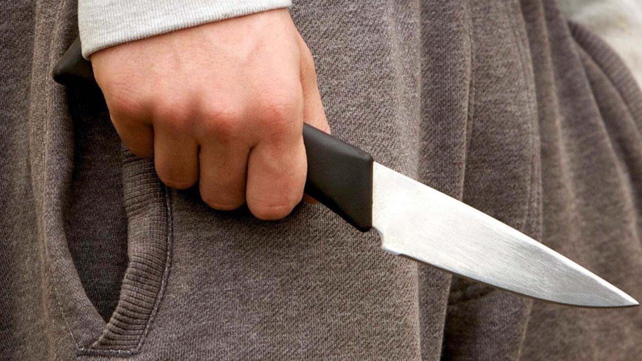 Не поделили детей: житель Мурома напал с ножом на бывшую жену