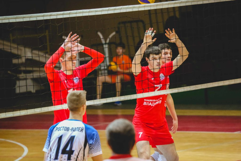 Владимирцев приглашают поддержать городскую волейбольную команду