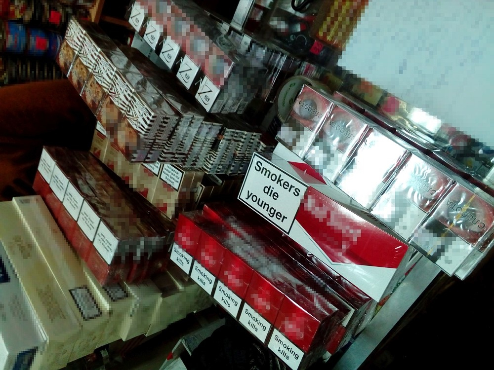 У жительницы Кольчугино конфисковали более 4000 пачек сигарет