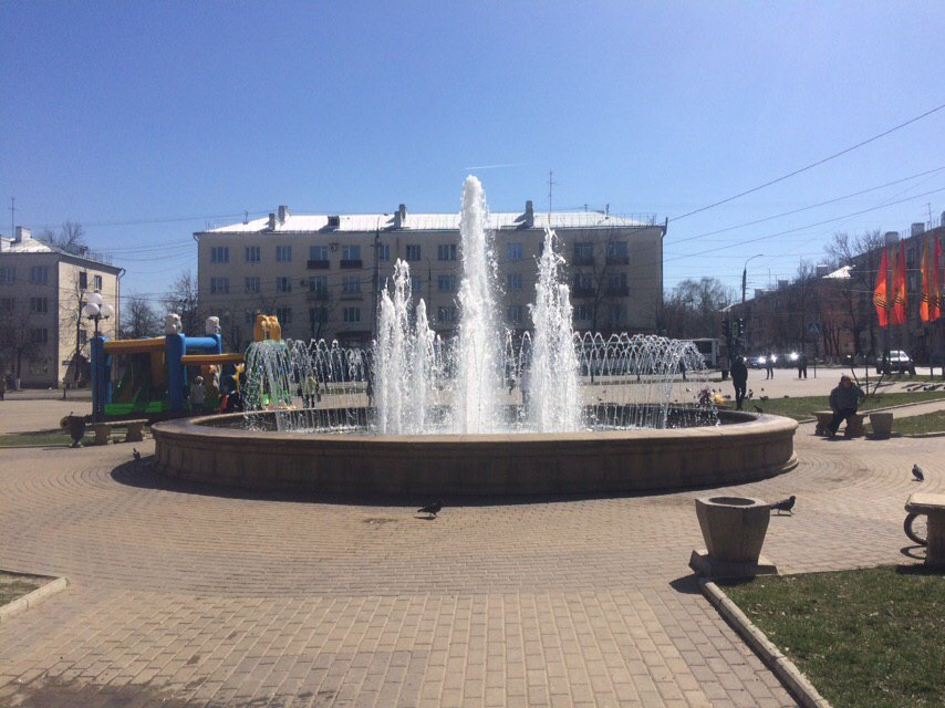 Владимирские фонтаны запустили на месяц раньше положенного