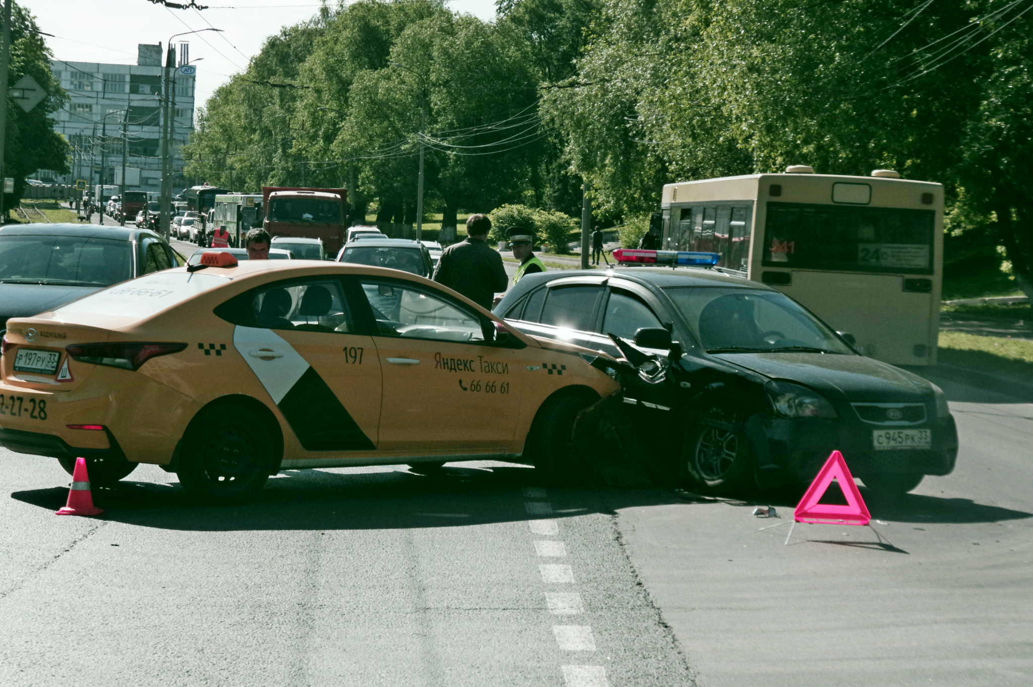 Во Владимире произошло несколько аварий с легковыми такси