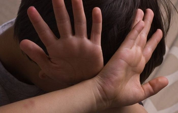В Вязниках мама двойняшек признана виновной в истязании детей