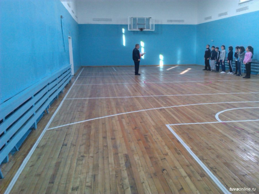 Одна из владимирских школ осталась без спортивного зала