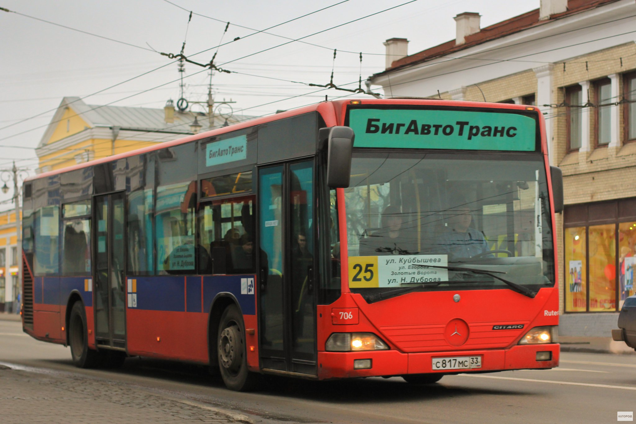 Во Владимире начали отменять автобусные и троллейбусные маршруты