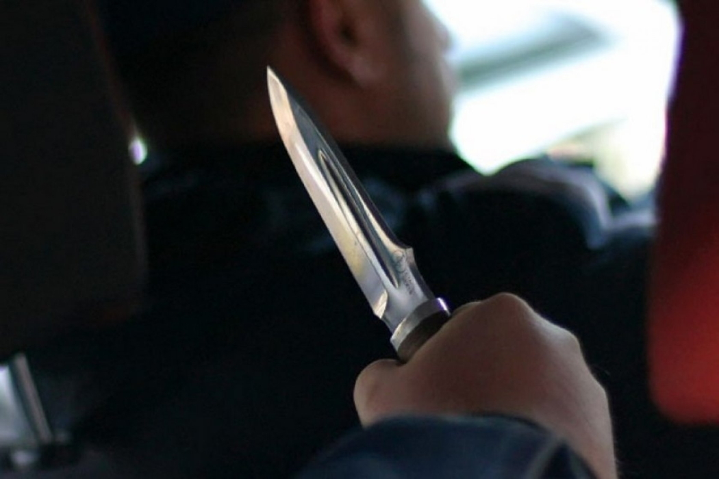 Пьяные подростки из Суздаля с ножом напали на таксиста
