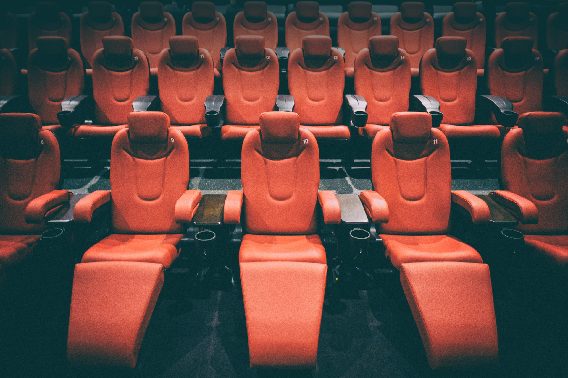 Роспотребнадзор проверил соблюдение масочного режима во владимирских кинотеатрах