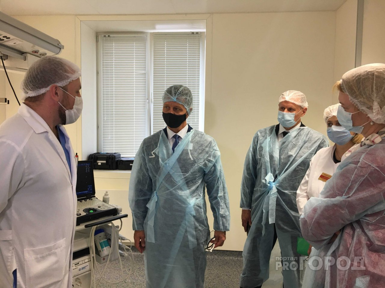 Губернатор оценил новое оборудование в Владимирском онкологическом центре