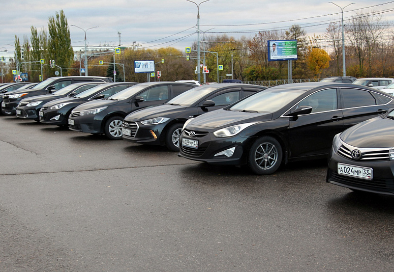 Владимирским медикам в помощь выделили 20 дополнительных автомобилей