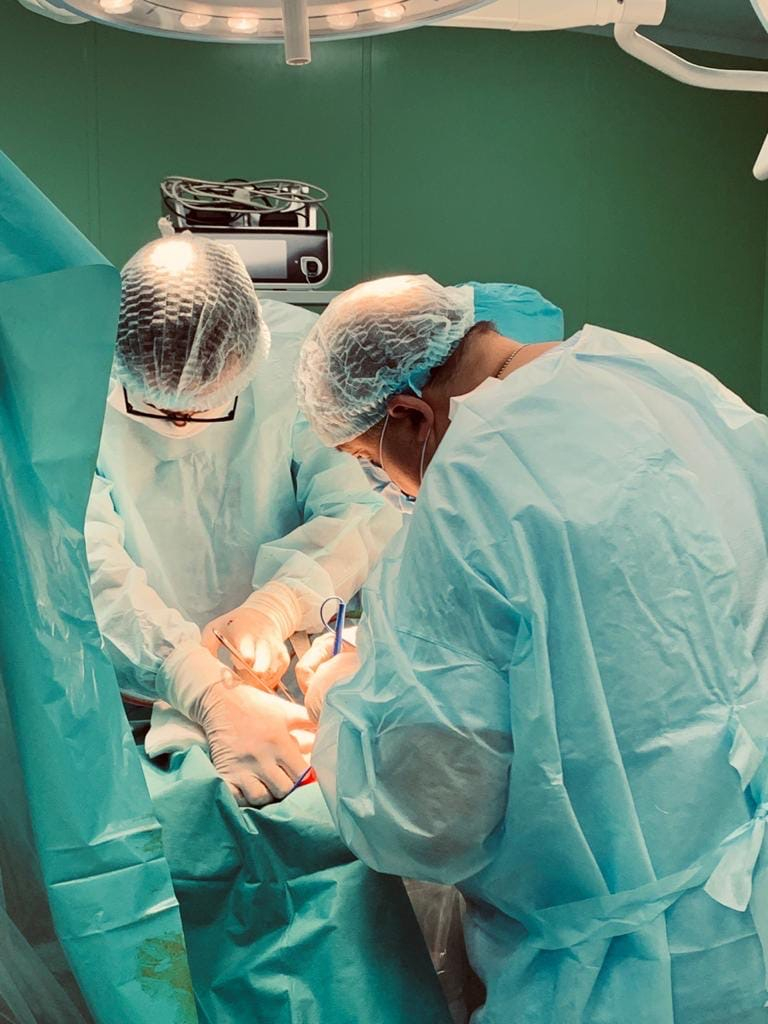 Миссия «спасти разрушенный сустав»: быстрая операция по замене тазобедренного сустава во Владимире по полису ОМС