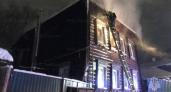 В центре Владимира загорелся жилой дом: потребовалась эвакуация