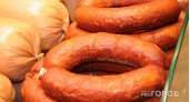 "Там натуральное мясо - смело берите": россиянам назвали самые лучшие марки колбасы*