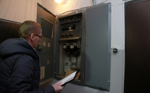 В июле во Владимире отключили свет у 423 злостных неплательщиков