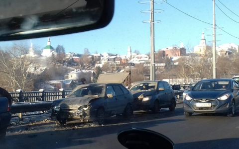 ДТП на выезде из Владимира: столкнулись сразу 4 автомобиля