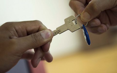 В Суздале после вмешательства прокуратуры малоимущей семье выделили жилье