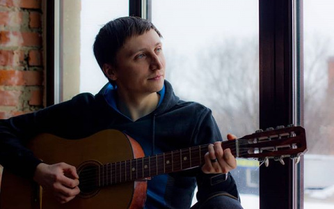 Владимир Высоцкий: "С таким именем я просто обязан уметь играть на гитаре"