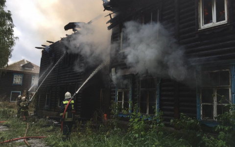 Во Владимирской области мать с сыном погибли при пожаре в жилом доме