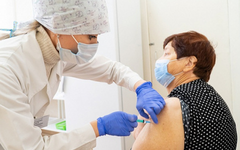 Владимирскую область признали одним из худших регионов по темпам вакцинации от COVID-19